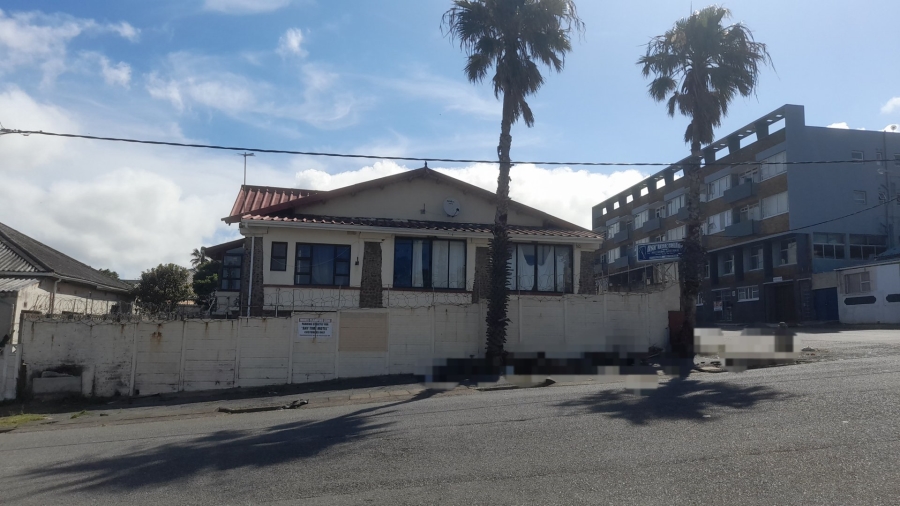 Commercial Property for Sale in Quigney Eastern Cape